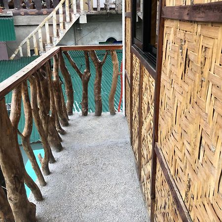 Fely'S Homestay Batuan Exterior foto