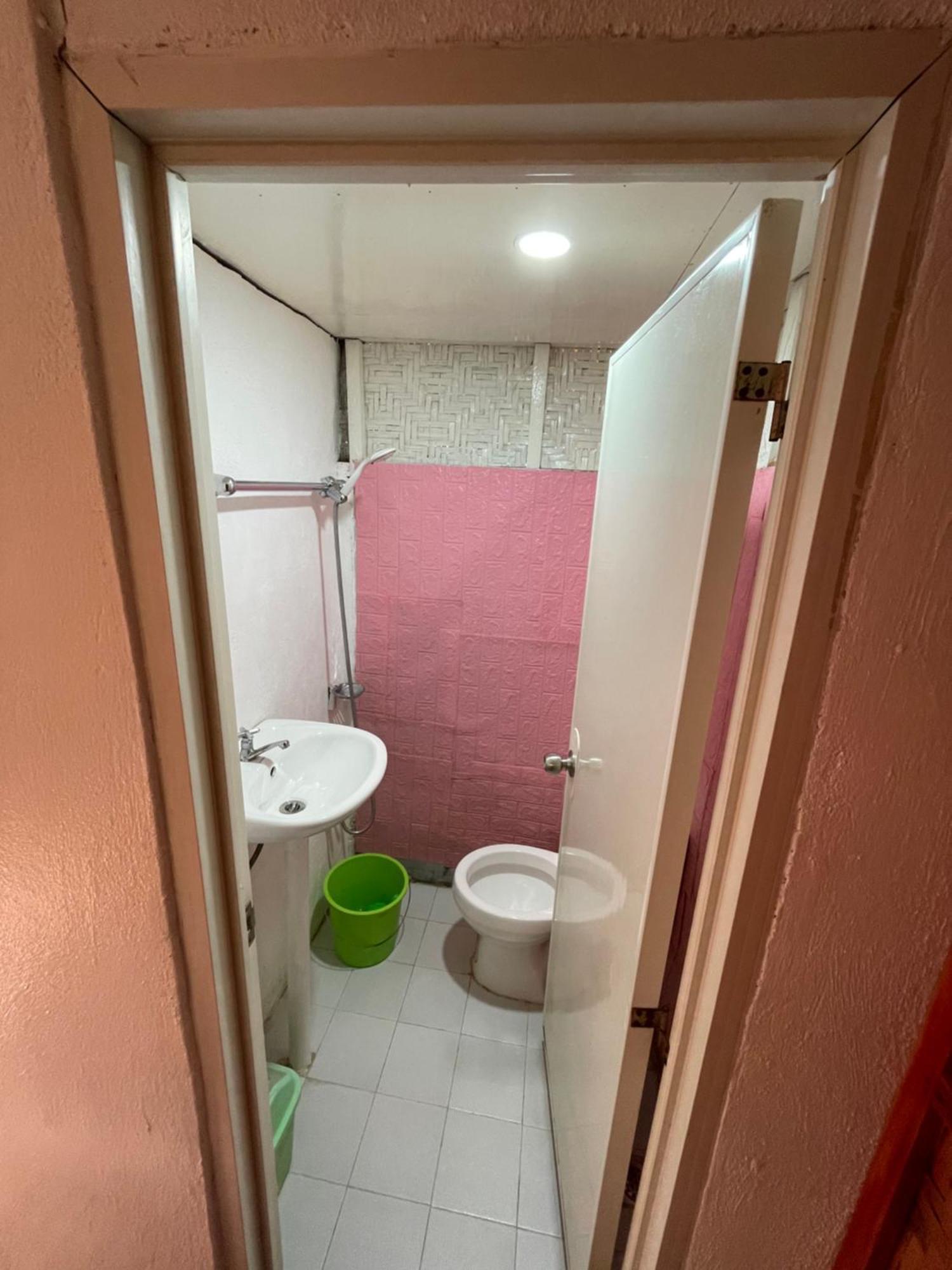 Fely'S Homestay Batuan Exterior foto
